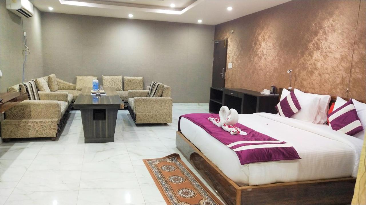 Syona Residency Lucknow Exterior foto