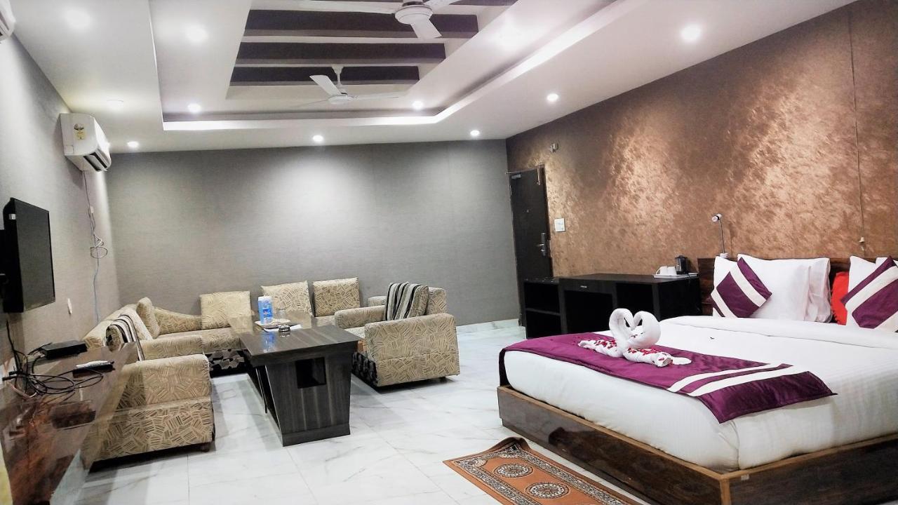 Syona Residency Lucknow Exterior foto