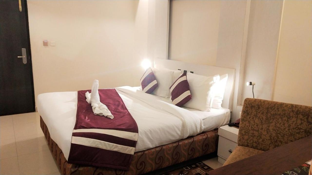 Syona Residency Lucknow Exterior foto